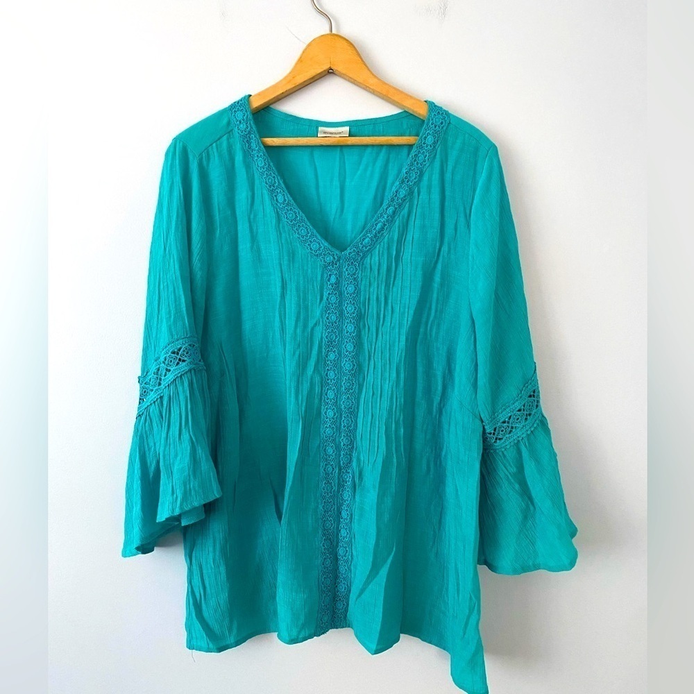 Avenue City Chic Pleat Lace Tunic Top Turquoise Blue Size 1X (estimated) Boho